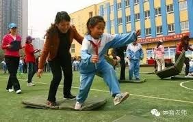 牛牛这把你真该上吗（牛牛，这一局你真的该出手吗？）