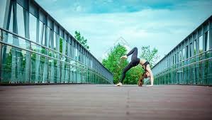 麻将里你是不是太相信感觉（打麻将时你是否过度相信直觉？）